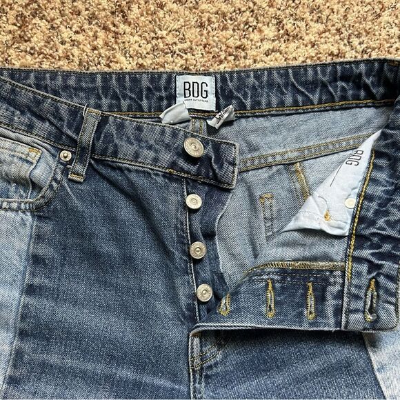 BDG Jessye Women’s Two-Tone Light & Dark Wash Straight Leg Jeans Size 28 - Picture 6 of 14